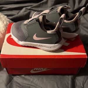 Nike Kids Flex Runner Gray and Pink Sneakers